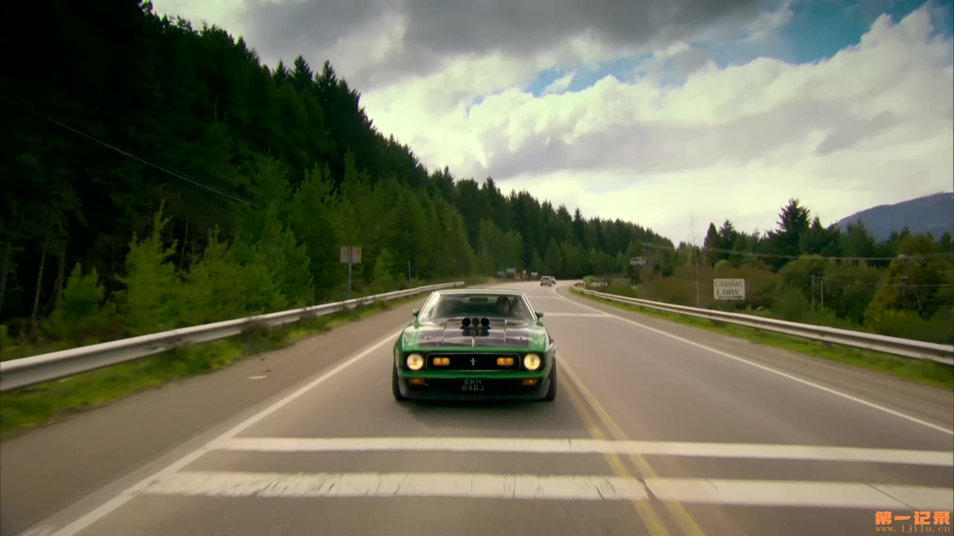 Top.Gear.Christmas.Special.Patagonia.Part.1.1080i.HDTV.x264-SneaKyTPB.mkv_202005.jpg