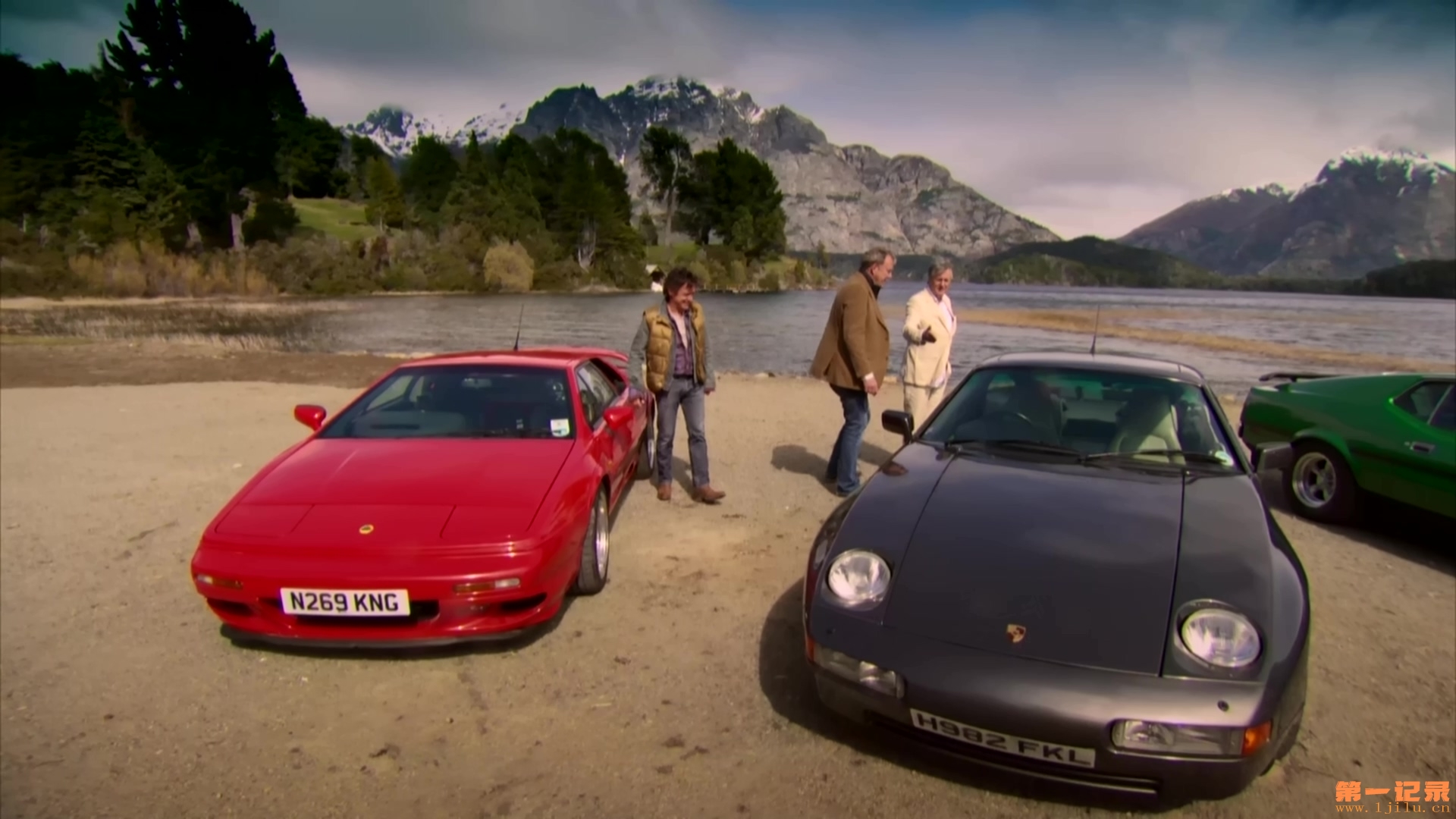 Top.Gear.Christmas.Special.Patagonia.Part.1.1080i.HDTV.x264-SneaKyTPB.mkv_202005.jpg